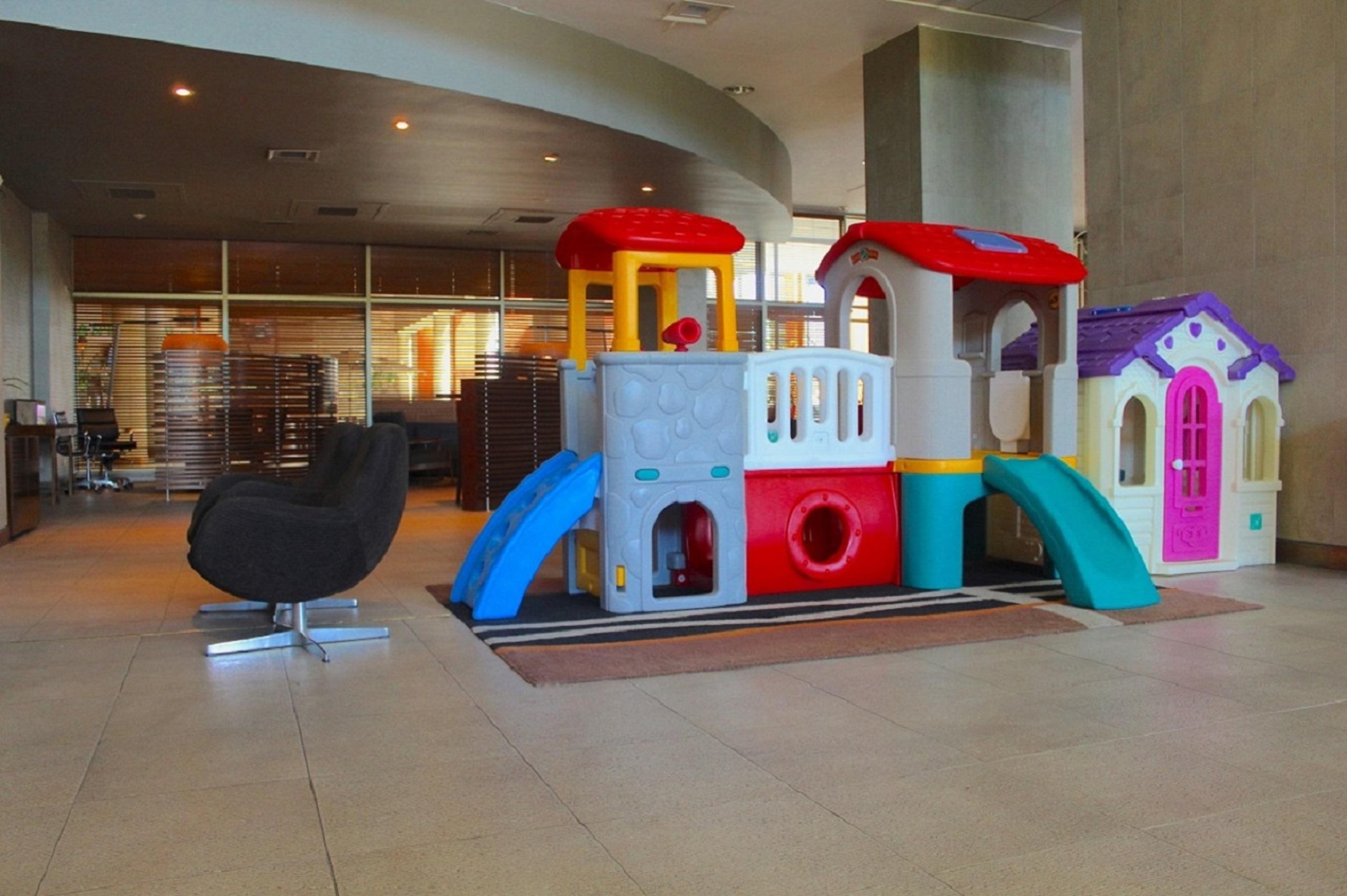 Sonesta Hotel Osorno Eksteriør bilde A children's play area at a hotel