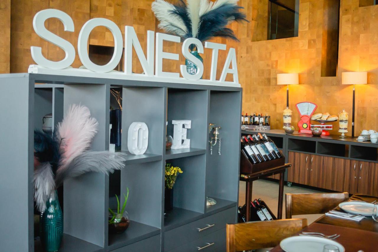 Sonesta Hotel Osorno Eksteriør bilde Restaurant Sonesta